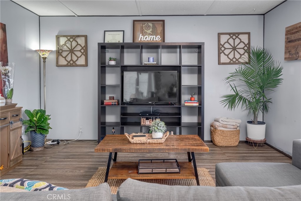 Manufactured In Park for sale at 1205 Cypress 162, San Dimas CA featuring 2 beds and 2 baths