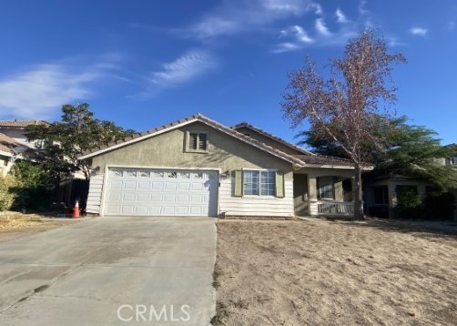 Residential Lease for rent at 14342 Dartmouth, Hesperia, San Bernardino County CA featuring 4 beds and 2 baths