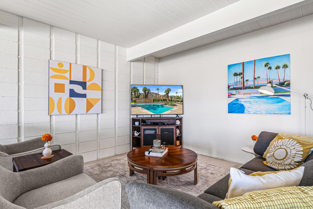 Residential for sale at 172 Sandpiper Street, Palm Desert CA featuring 2 beds and 2 baths