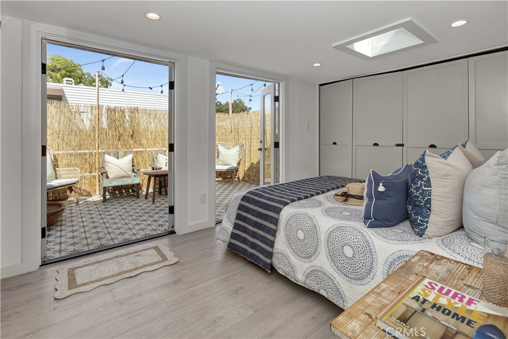 Manufactured In Park for sale at 265 Mayflower, Newport Beach CA featuring 2 beds and 2 baths