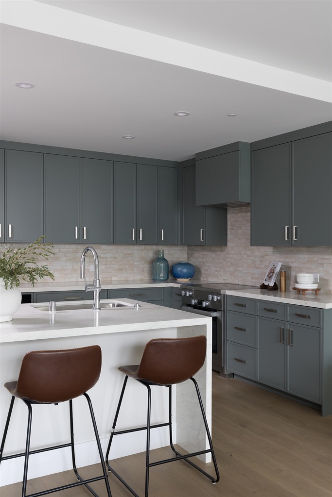 Residential for sale at 375 W El Pintado 221, Danville CA featuring 2 beds and 2 baths