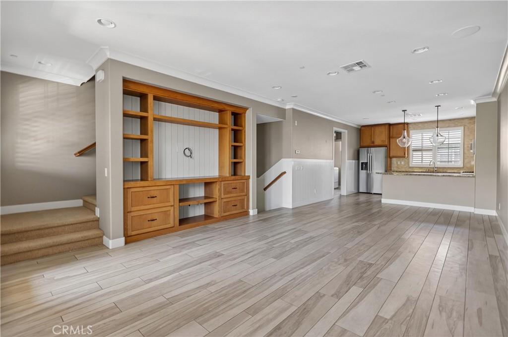 Residential Lease for rent at 228 Capricorn, Irvine CA featuring 4 beds and 4 baths