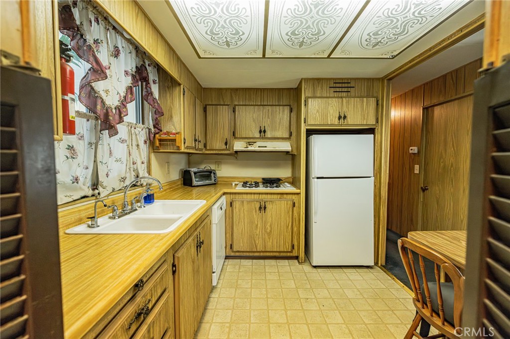 Manufactured In Park for sale at 300 N Rampart 79, Orange CA featuring 2 beds and 2 baths