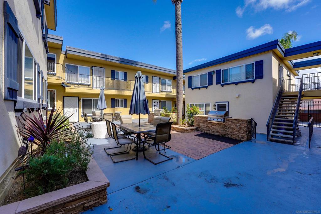 Residential for sale at 589 11Th St 9, Imperial Beach CA featuring 1 bed and 1 bath