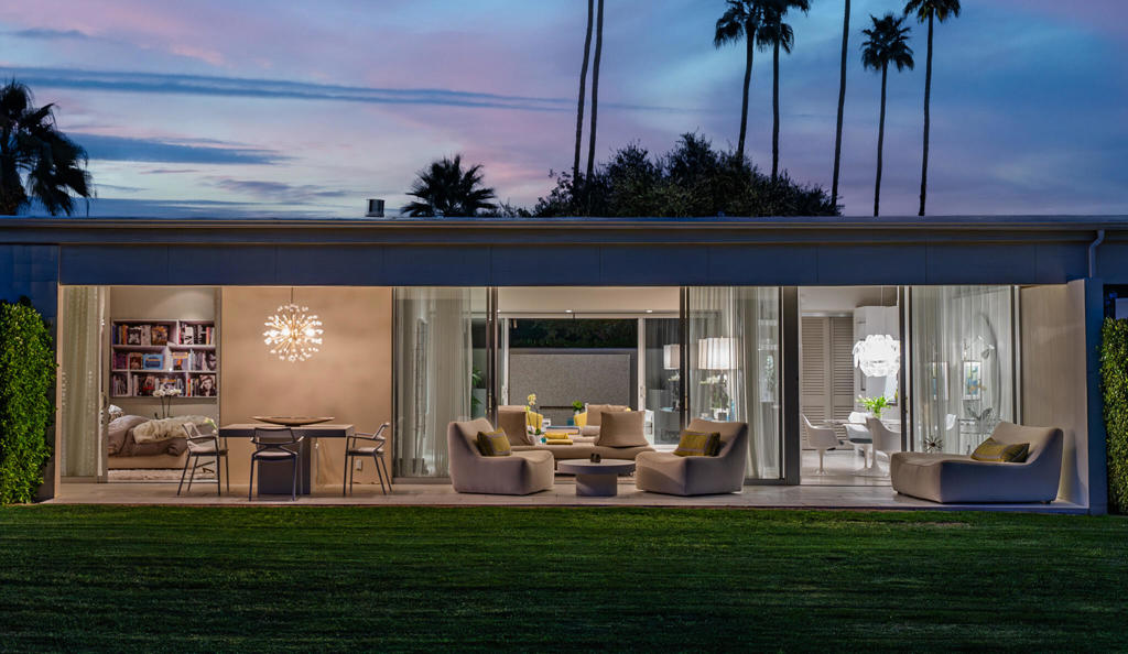 Residential Lease for rent at 177 Westlake Drive, Palm Springs CA featuring 2 beds and 2 baths