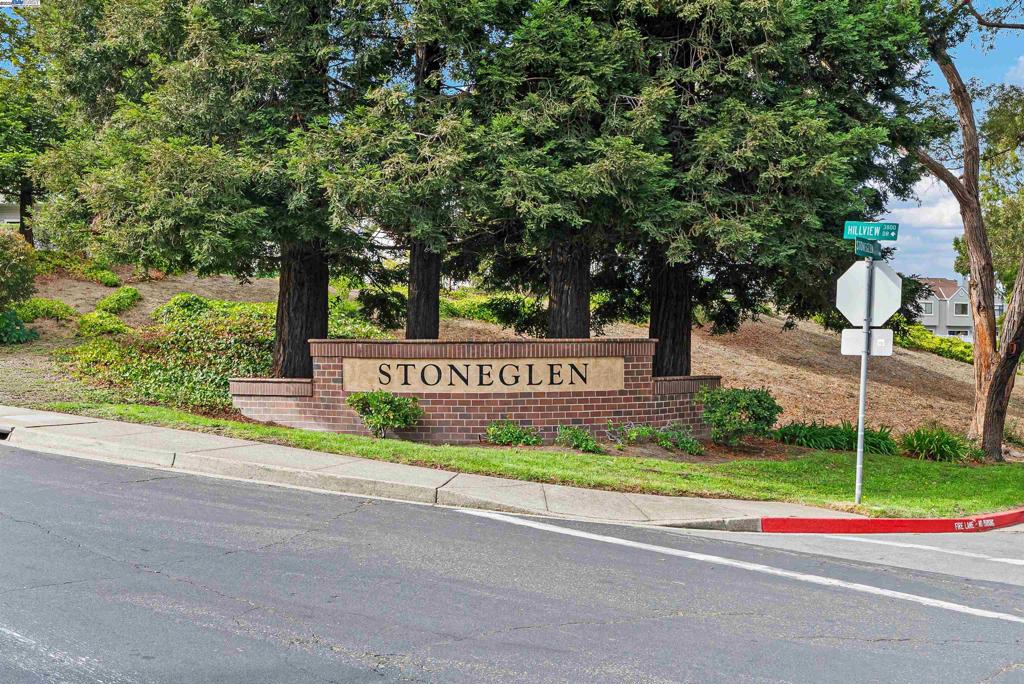 Residential for sale at 2742 East Ct, Richmond CA featuring 2 beds and 2 baths