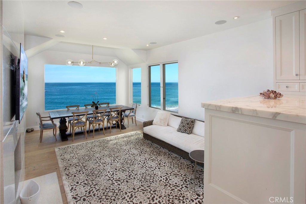 Residential Lease for rent at 22 Breakers, Dana Point CA featuring 4 beds and 5 baths