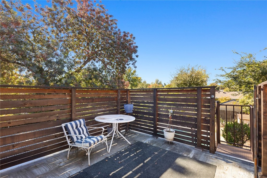Residential for sale at 1617 Arcadian, Chico CA featuring 3 beds and 2 baths