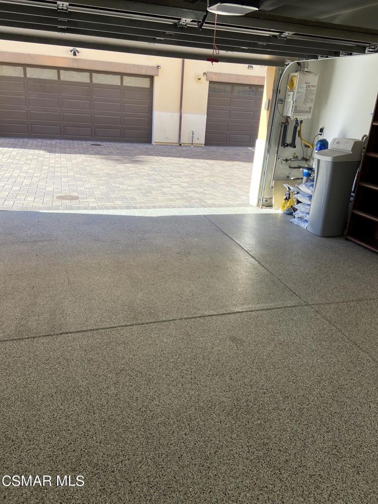 Residential Lease for rent at 5109 Wooley Road, Oxnard CA featuring 3 beds and 4 baths