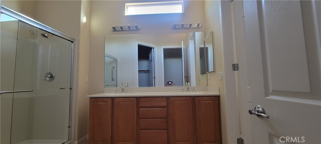 Residential Lease for rent at 81941 Avenida Bahia, Palm Desert CA featuring 2 beds and 2 baths