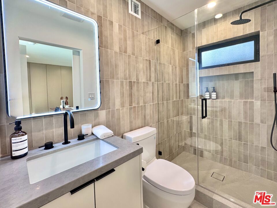 Residential for sale at 4040 Cartwright Avenue, Studio City CA featuring 4 beds and 5 baths