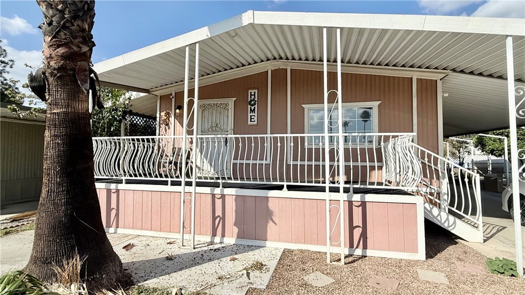 Manufactured In Park for sale at 1455 S State 323, Hemet CA featuring 2 beds and 2 baths