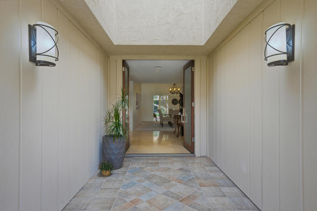 Residential for sale at 27 Cornell Drive, Rancho Mirage CA featuring 3 beds and 3 baths