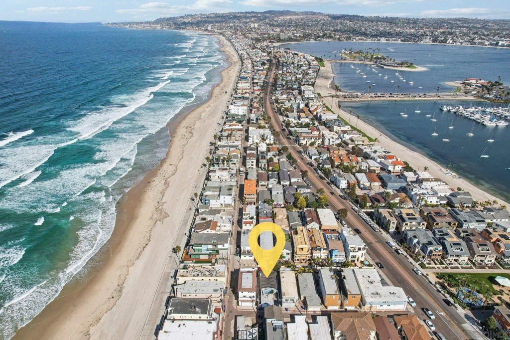 Residential for sale at 719 Jersey Ct, San Diego CA featuring 2 beds and 1 bath