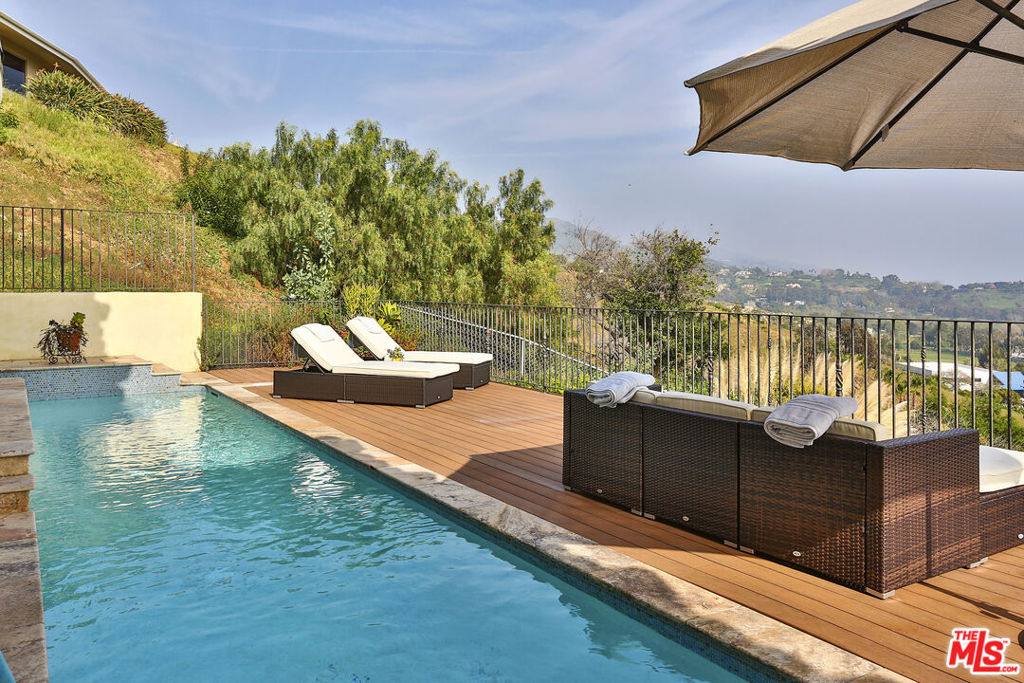 Residential Lease for rent at 3504 Coast View Drive, Malibu CA featuring 5 beds and 5 baths