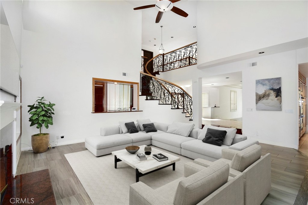 Residential for sale at 6085 Lake Lindero, Agoura Hills CA featuring 4 beds and 4 baths