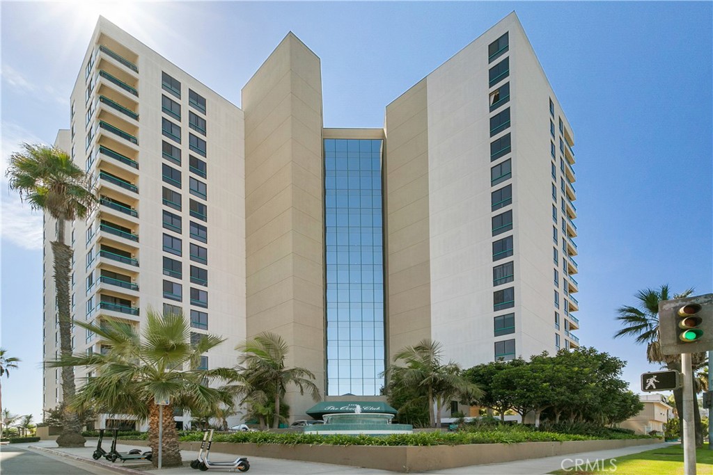 Residential Lease for rent at 1310 E Ocean 306, Long Beach CA featuring 2 beds and 2 baths