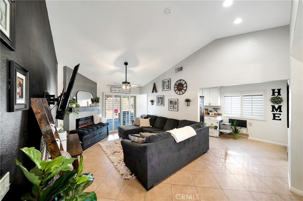 Residential for sale at 43157 18th W, Lancaster CA featuring 2 beds and 2 baths