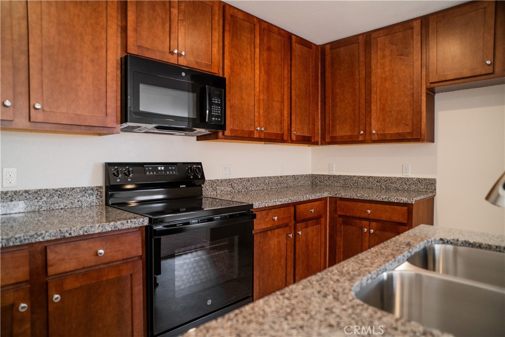 Residential for sale at 773 Stone Ridge West Ave, Merced CA featuring 3 beds and 3 baths