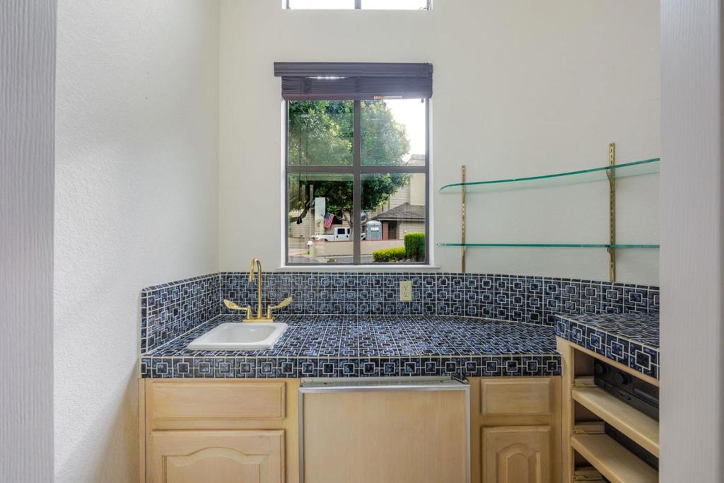 Residential for sale at 15 Ashdown Place, Half Moon Bay CA featuring 4 beds and 4 baths