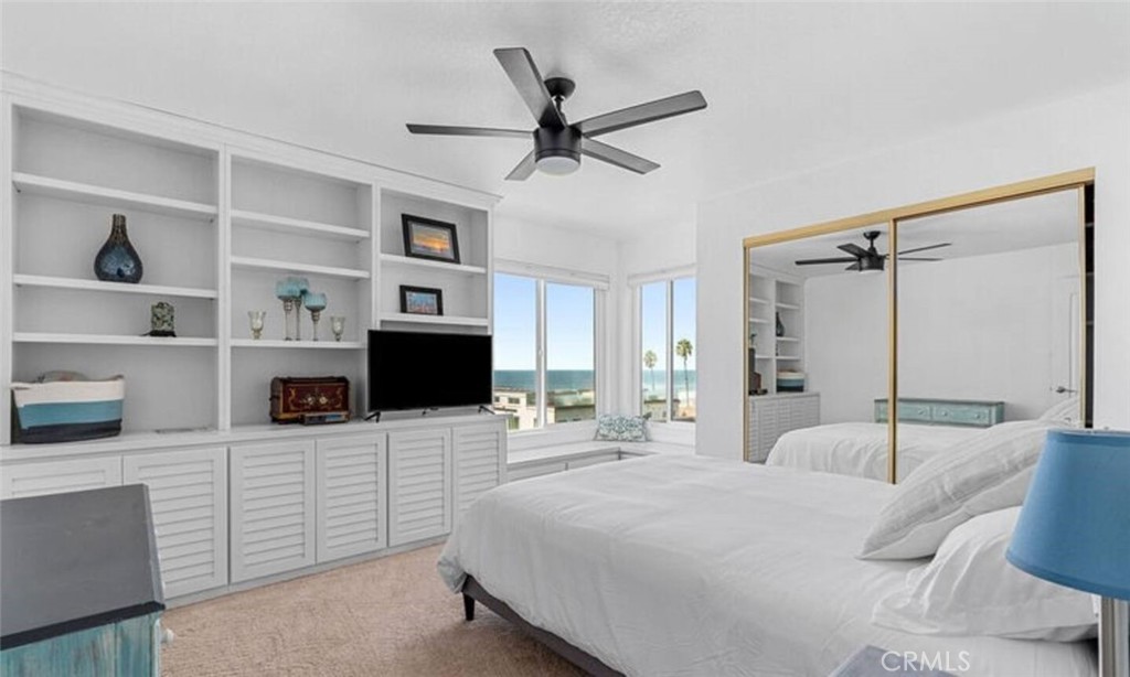 Residential Lease for rent at 621 Pacific Street 107, Oceanside CA featuring 2 beds and 2 baths