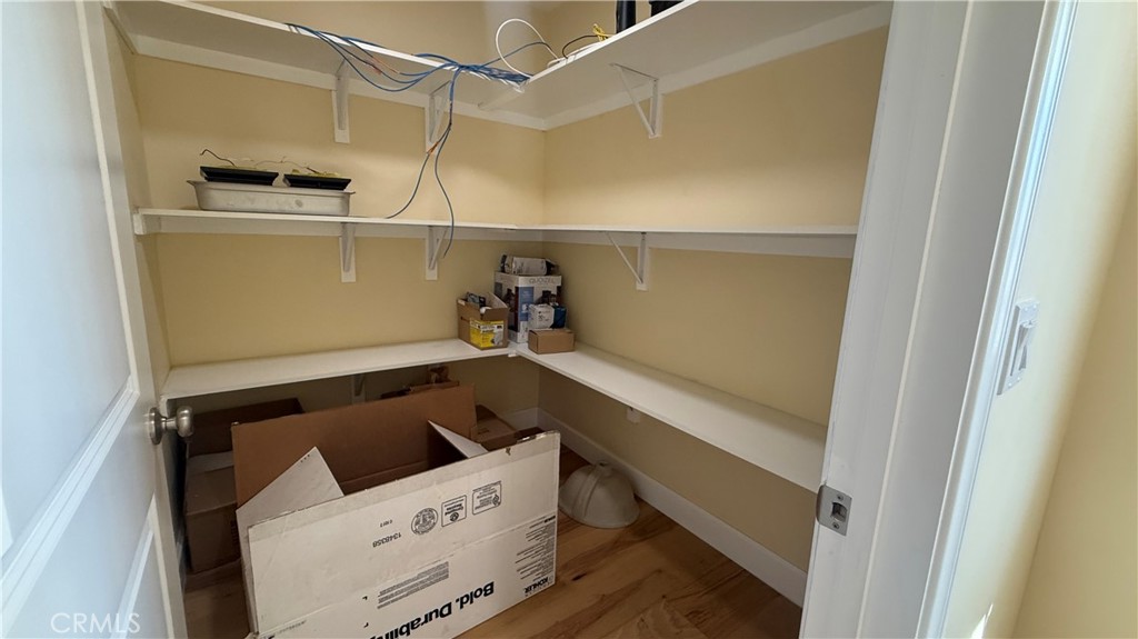 Residential Lease for rent at 3344 Brandon, Pasadena, Los Angeles County CA featuring 3 beds and 2 baths