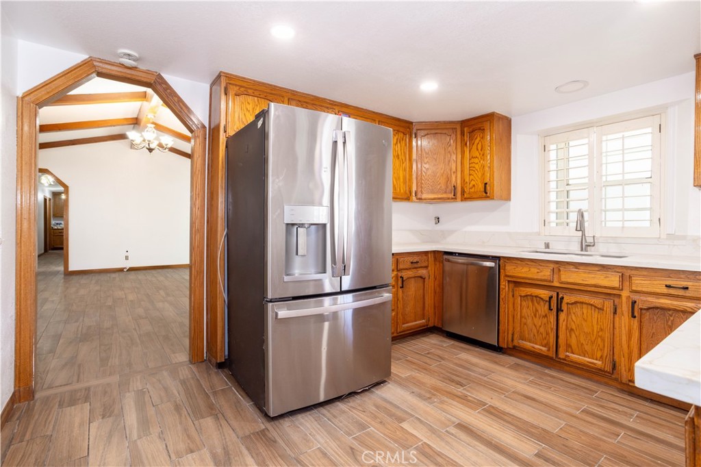 Active for sale at Palmdale, CA, Palmdale, CA CA and 4 baths
