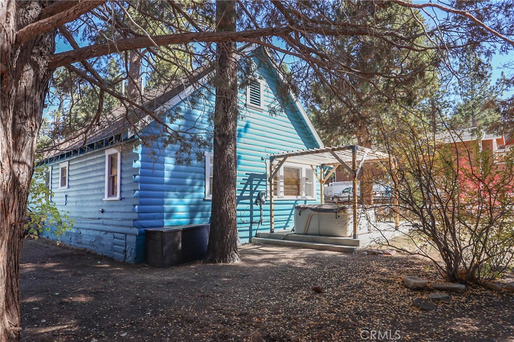 Residential for sale at 592 Douglas Street, Big Bear Lake CA featuring 2 beds and 1 bath