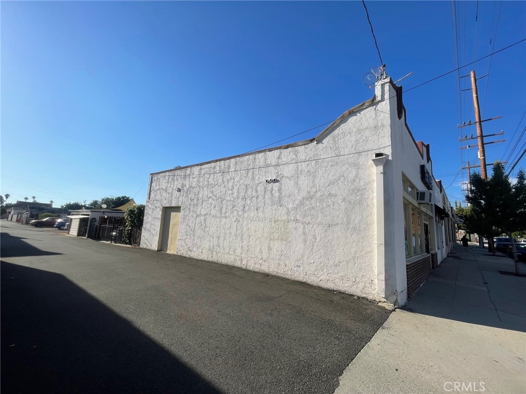 Residential for sale at 511 S Del Mar, San Gabriel CA featuring 6 beds and 4 baths