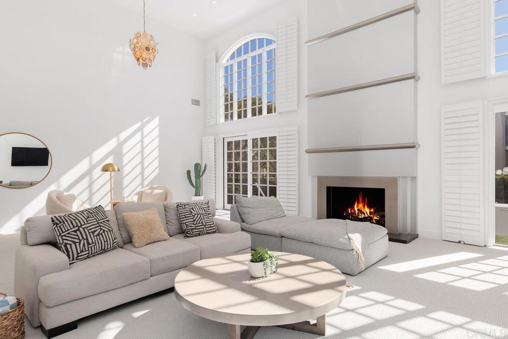 Residential Lease for rent at 7429 Via De Fortuna, Carlsbad CA featuring 3 beds and 3 baths