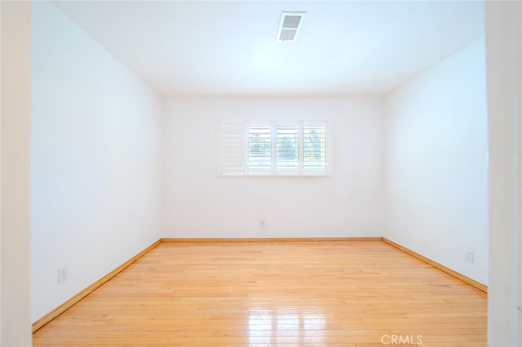 Residential for sale at 254 Greenmeadow Drive, Thousand Oaks CA featuring 4 beds and 3 baths