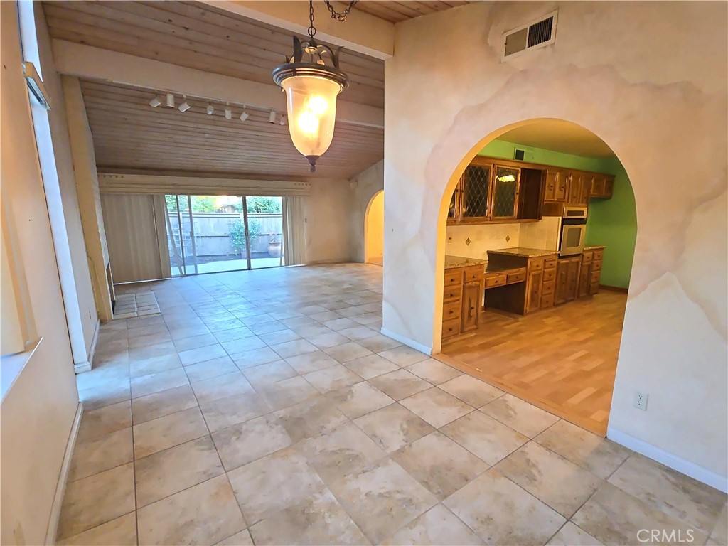 Residential for sale at 5064 A N Wishon, Fresno CA featuring 2 beds and 2 baths