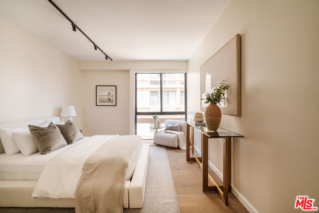 Residential for sale at 318 N Maple Drive 408, Beverly Hills CA featuring 2 beds and 3 baths