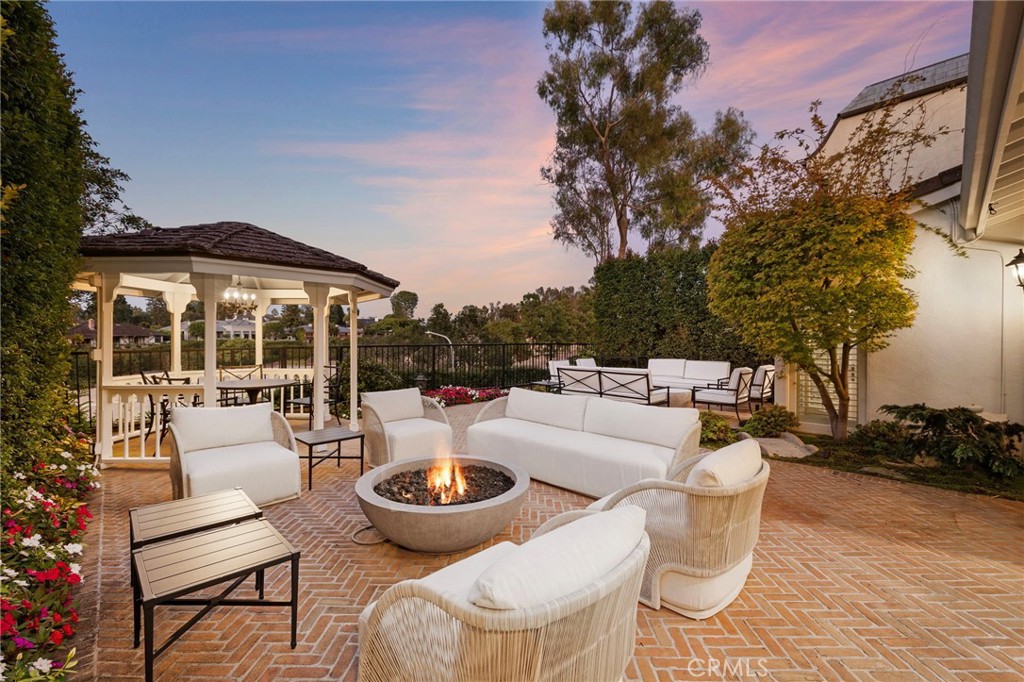 Residential for sale at 18 Rue Grand Vallee, Newport Beach CA featuring 4 beds and 4 baths