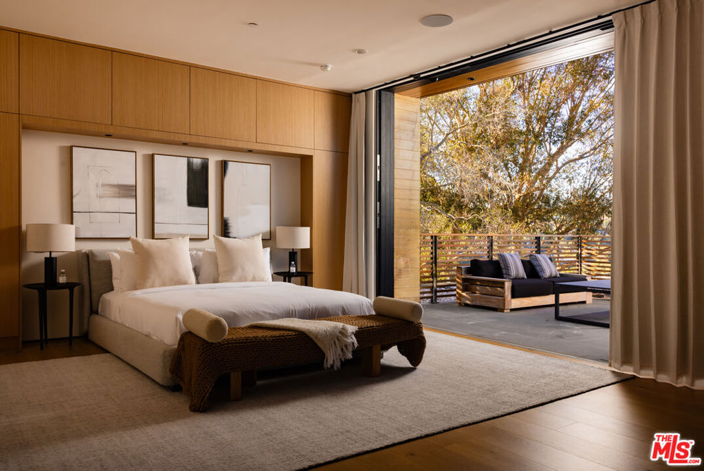 Residential for sale at 9705 Oak Pass Road, Beverly Hills CA featuring 6 beds and 9 baths