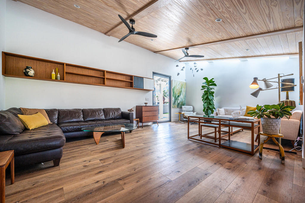 Residential Lease for rent at 2748 E Via Escuela, Palm Springs CA featuring 3 beds and 3 baths