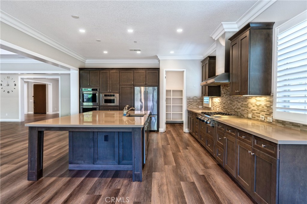 Residential Lease for rent at 1033 Elderberry Drive, Glendora, Los Angeles County CA featuring 4 beds and 5 baths