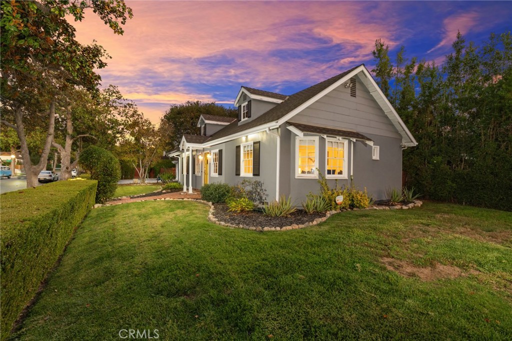 Active for sale at Pasadena, CA, Pasadena, CA CA and 2 baths