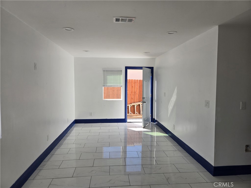 Residential Lease for rent at 16684 forrest ave #2, Victorville CA featuring 3 beds and 1 bath