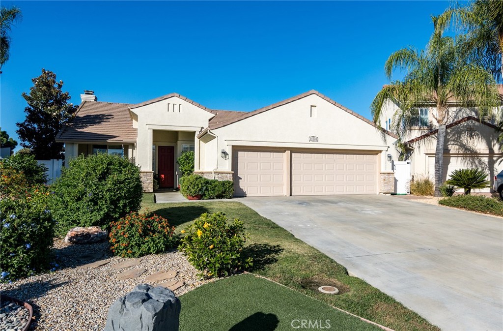 Residential for sale at 38369 Augusta, Murrieta CA featuring 4 beds and 2 baths