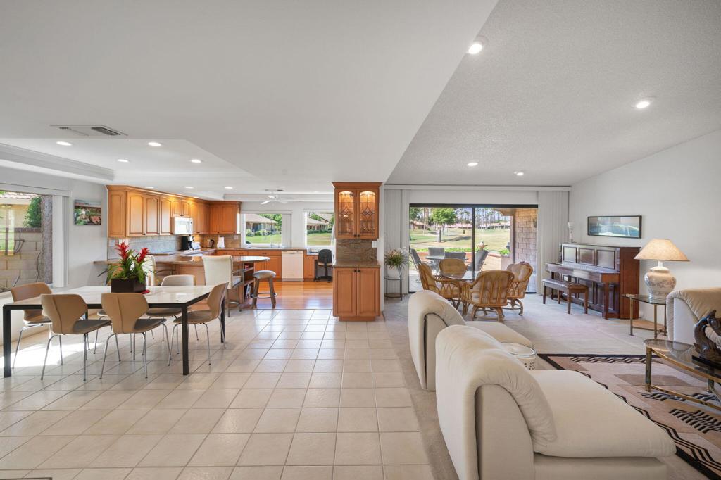 Residential Lease for rent at 38 Conejo Circle, Palm Desert CA featuring 3 beds and 3 baths