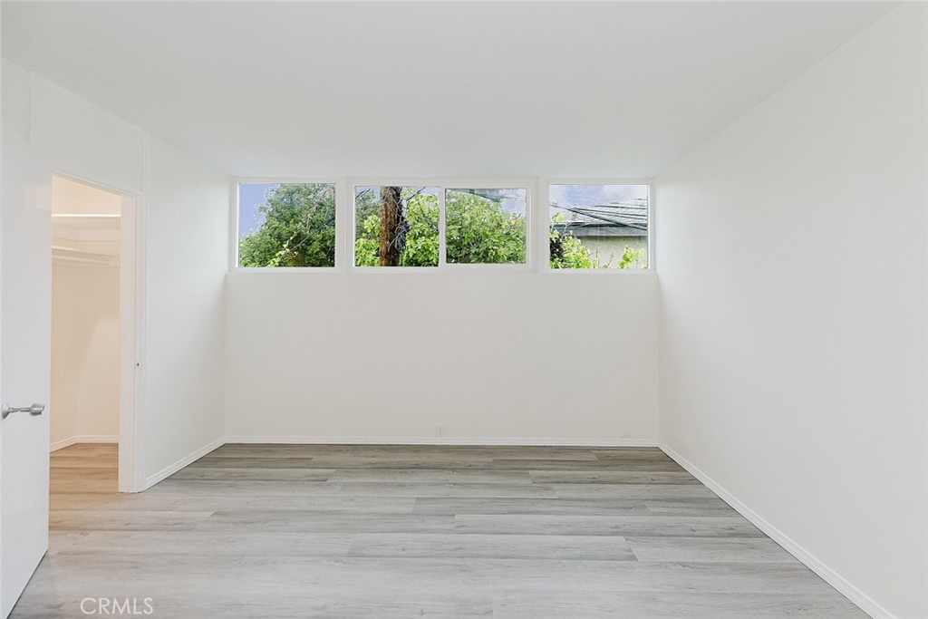 Residential Lease for rent at 432 S Sierra Madre Boulevard 8, Pasadena, Los Angeles County CA featuring 2 beds and 2 baths