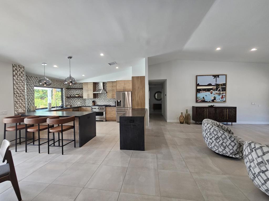 Residential Lease for rent at 72278 Barbara Drive, Rancho Mirage CA featuring 4 beds and 2 baths