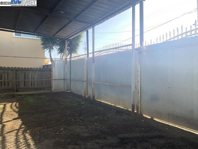 Residential for sale at 1278 Thomas Ave, San Francisco CA and 2 baths