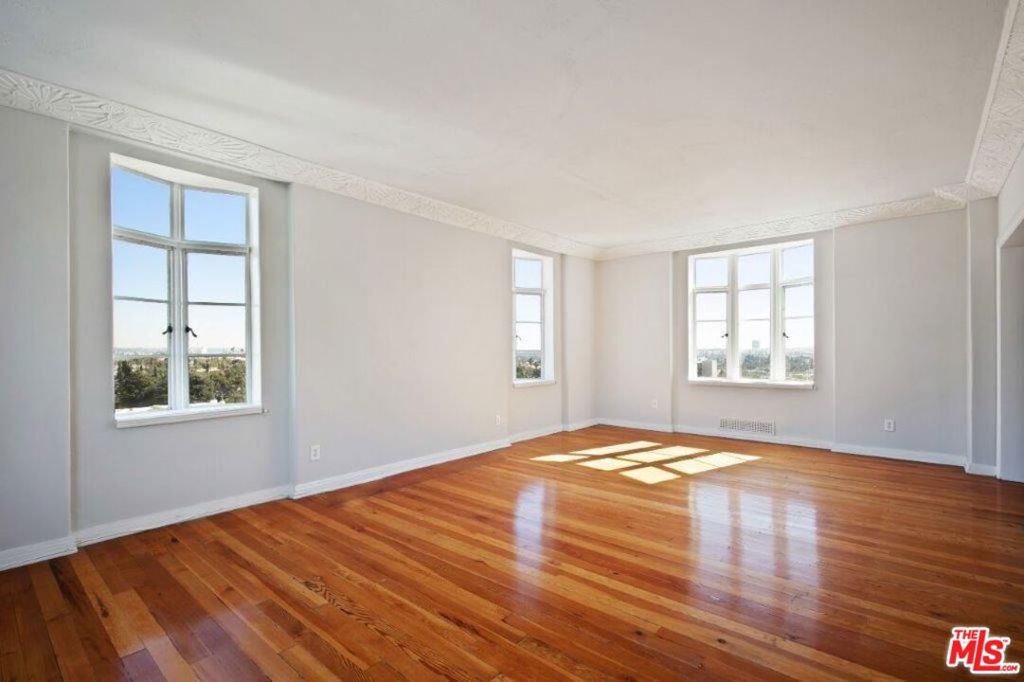 Residential Lease for rent at 1314 N HAYWORTH Avenue 703, West Hollywood, Los Angeles County CA featuring 1 bed and 1 bath