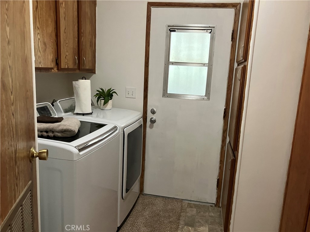 Manufactured In Park for sale at 1250 N Kirby Street 43, Hemet CA featuring 2 beds and 2 baths