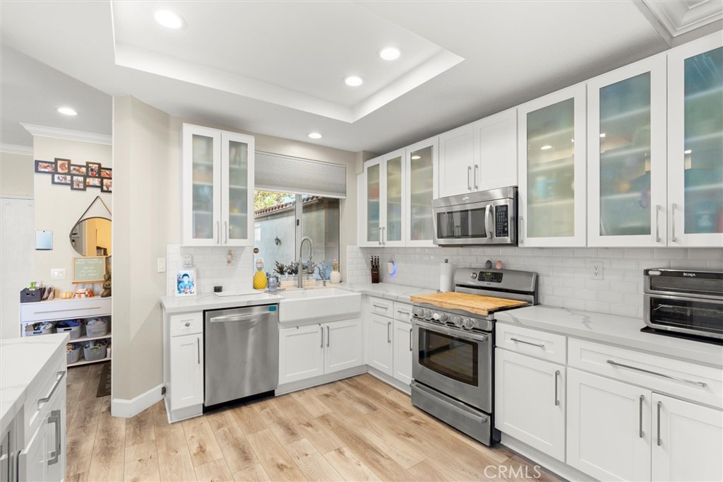 Residential for sale at 124 Via Lampara, Rancho Santa Margarita CA featuring 3 beds and 3 baths