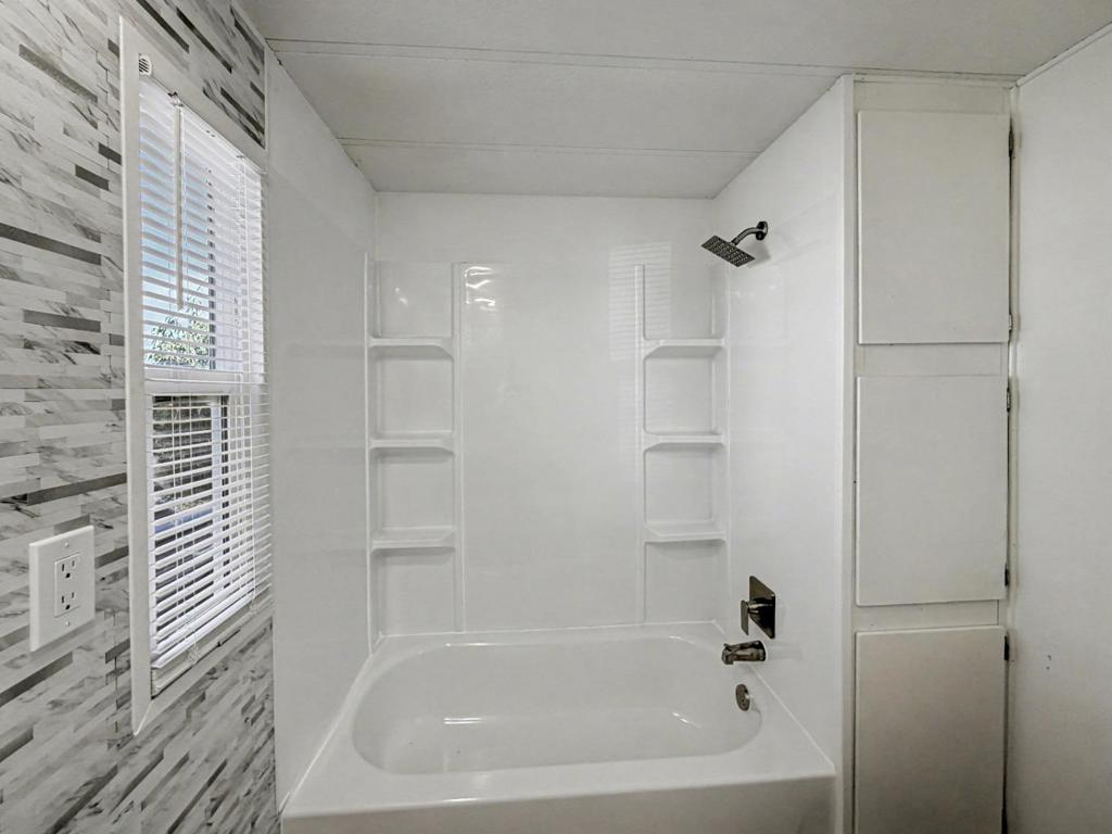 Manufactured In Park for sale at 170 West Cliff Drive, Santa Cruz CA featuring 1 bed and 1 bath