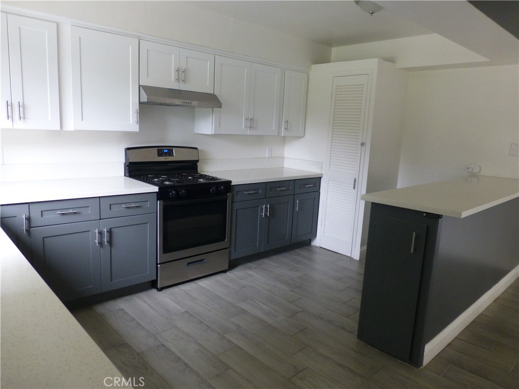 Residential Income for sale at 723 Ivywood Drive, Oxnard CA