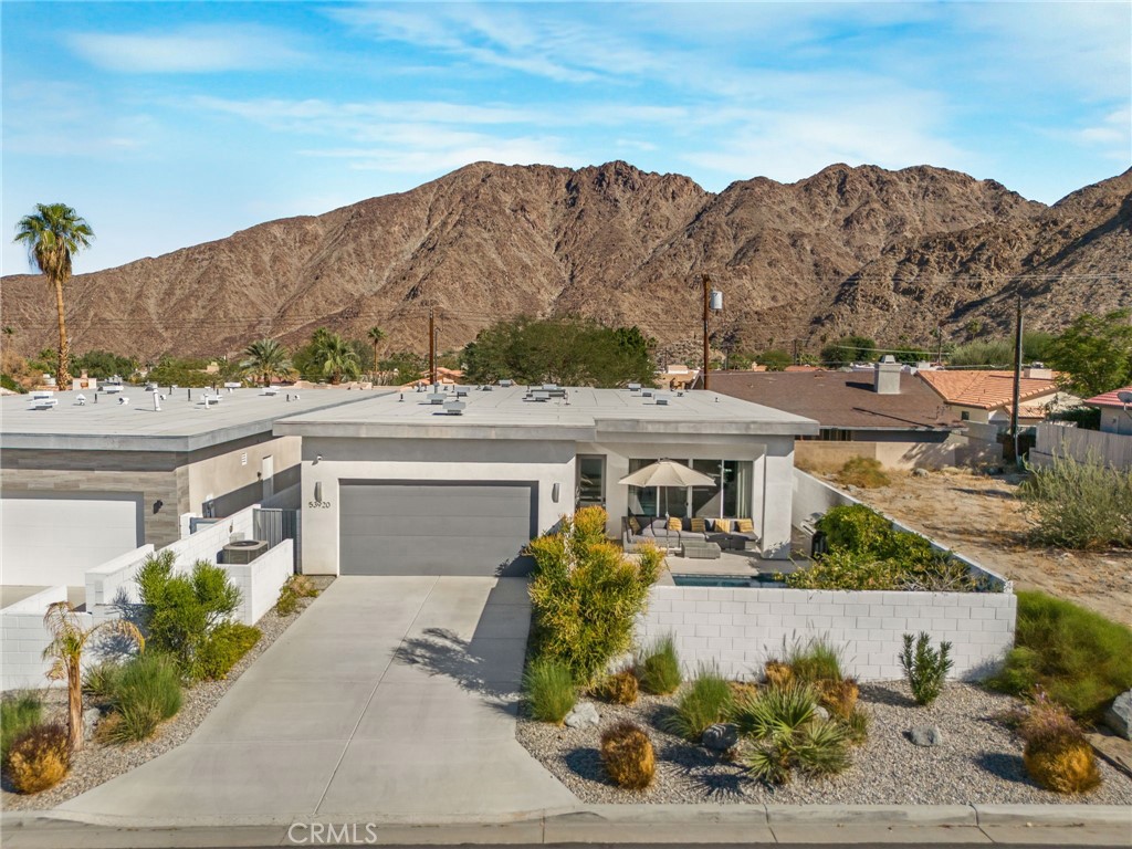 Residential for sale at 53920 Avenida Martinez, La Quinta CA featuring 4 beds and 4 baths